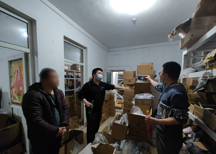 涉案金額逾2億！重慶九龍坡警方偵破獲特大制售假冒汽車安全氣囊案
