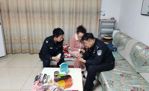 ?大連市普蘭店區(qū)公安局快速行動(dòng)成功勸阻正在遭遇投資理財(cái)APP詐騙的吳女士!