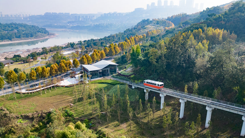 重慶禮嘉時光纜車。受訪者供圖