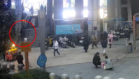 一小時內連偷5部手機 五小時后被民警抓獲
